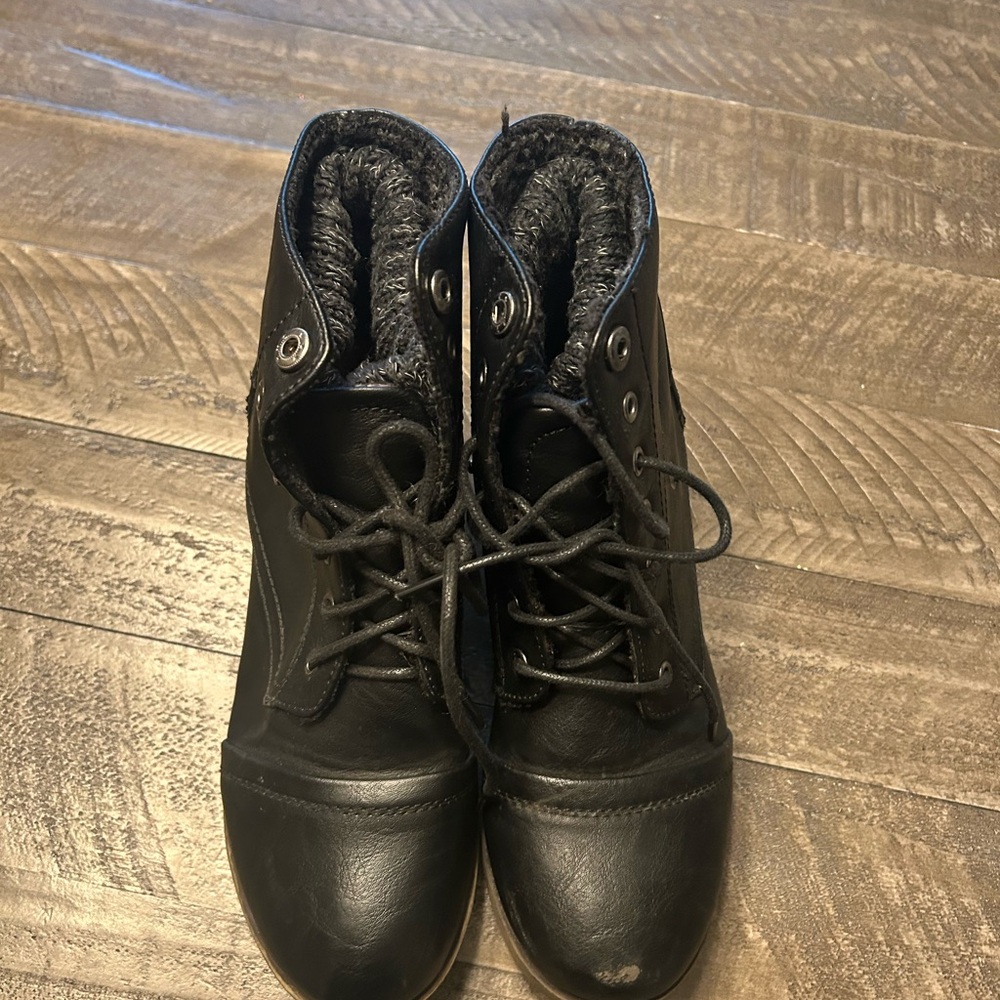 Refresh Black Combat Boots